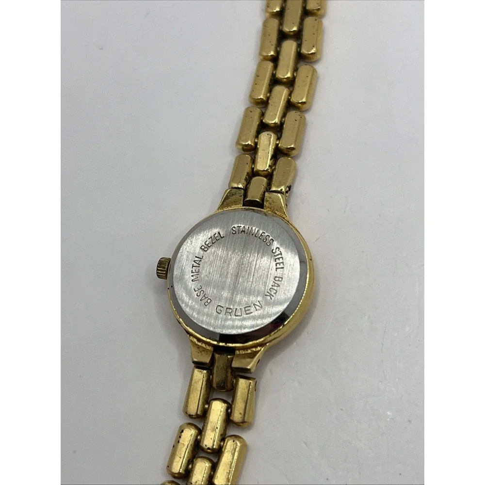 Vintage Gruen Women's Quartz Watch 6